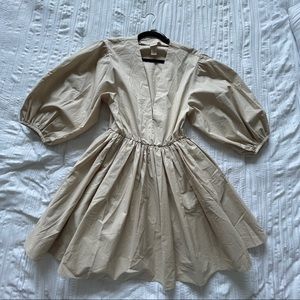 H&M V-neck Balloon Sleeve Dress